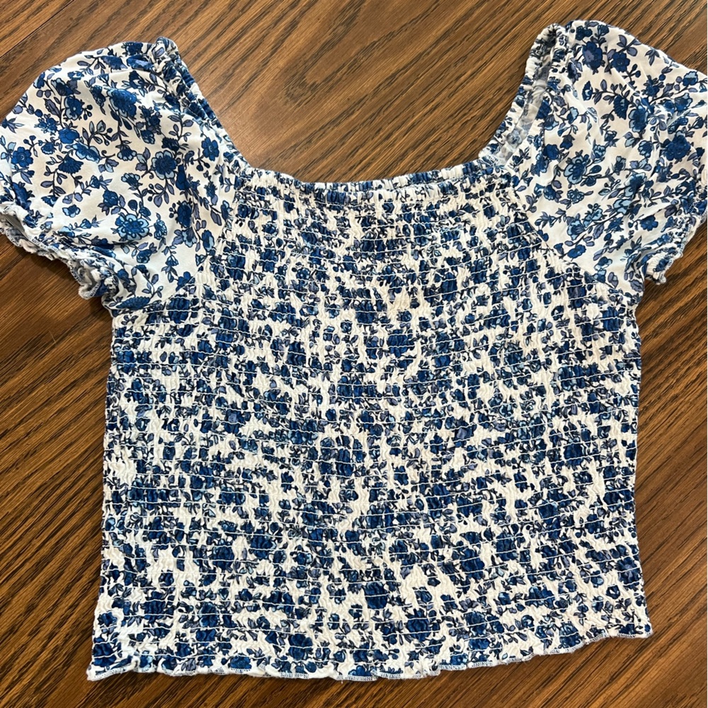 Girls blue/white floral crop top size 12, by Japna Girls